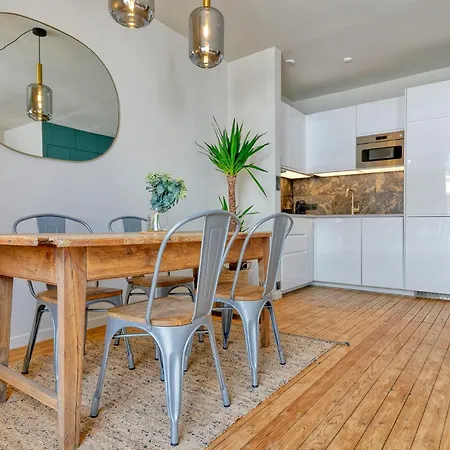 Le Dauphin 포르니세